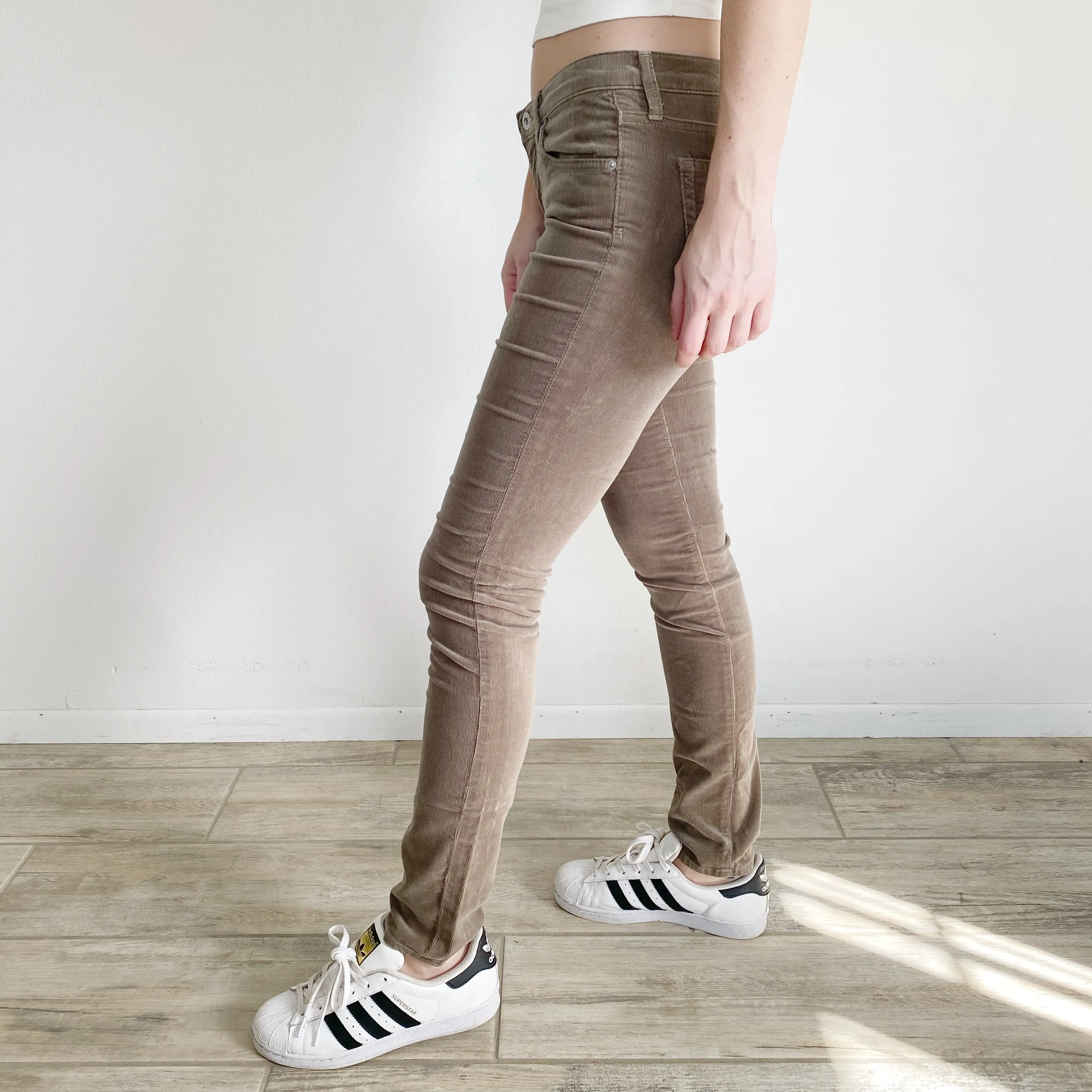 AG Adriana Goldschmied Stevie Straight Corduroy Pants 26