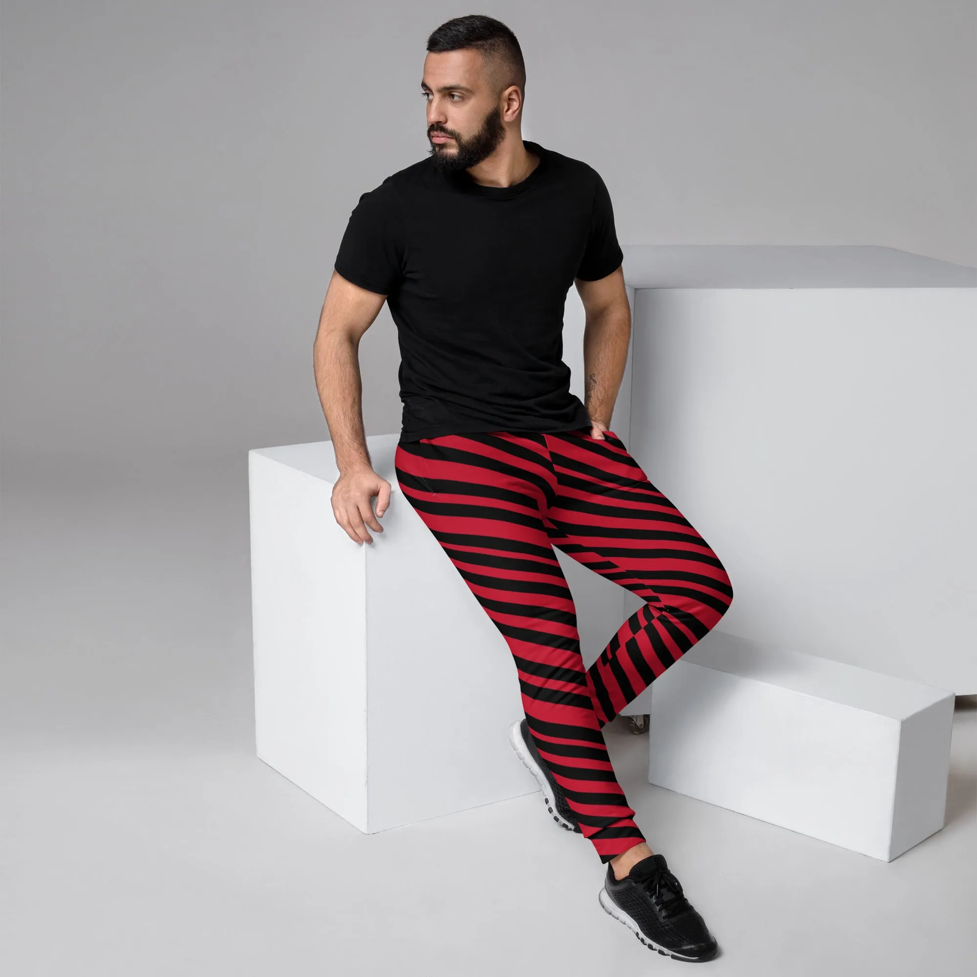 Black Red Stripes Men's Joggers, Diagonally Striped Men's Sweatpants Joggers-Made in USA/EU/MX