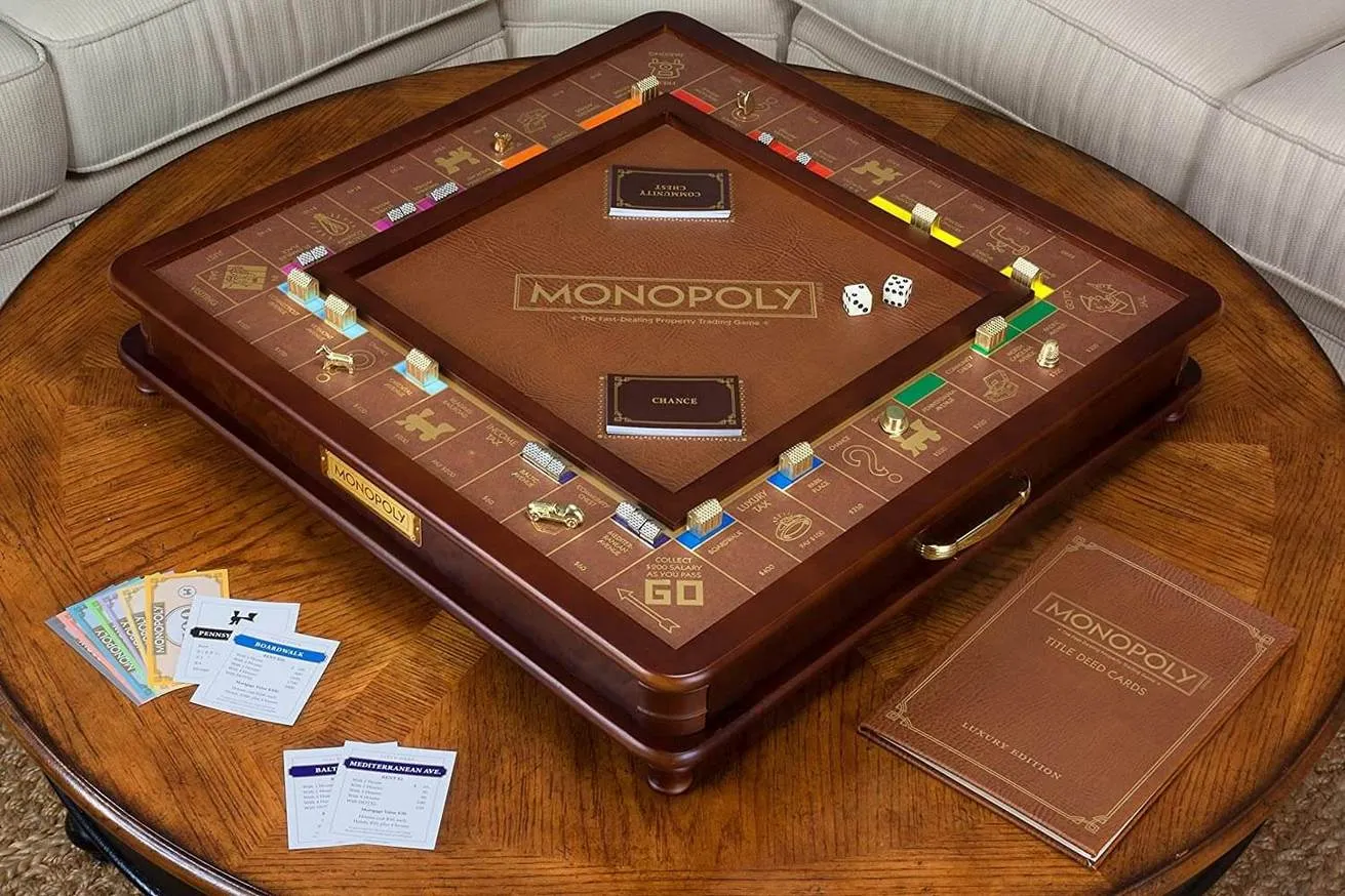 Board game WS Game Company Monopoly Luxury Edition