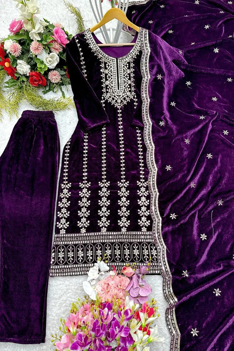 Full Pair Velvet Dress For Lohri Festival