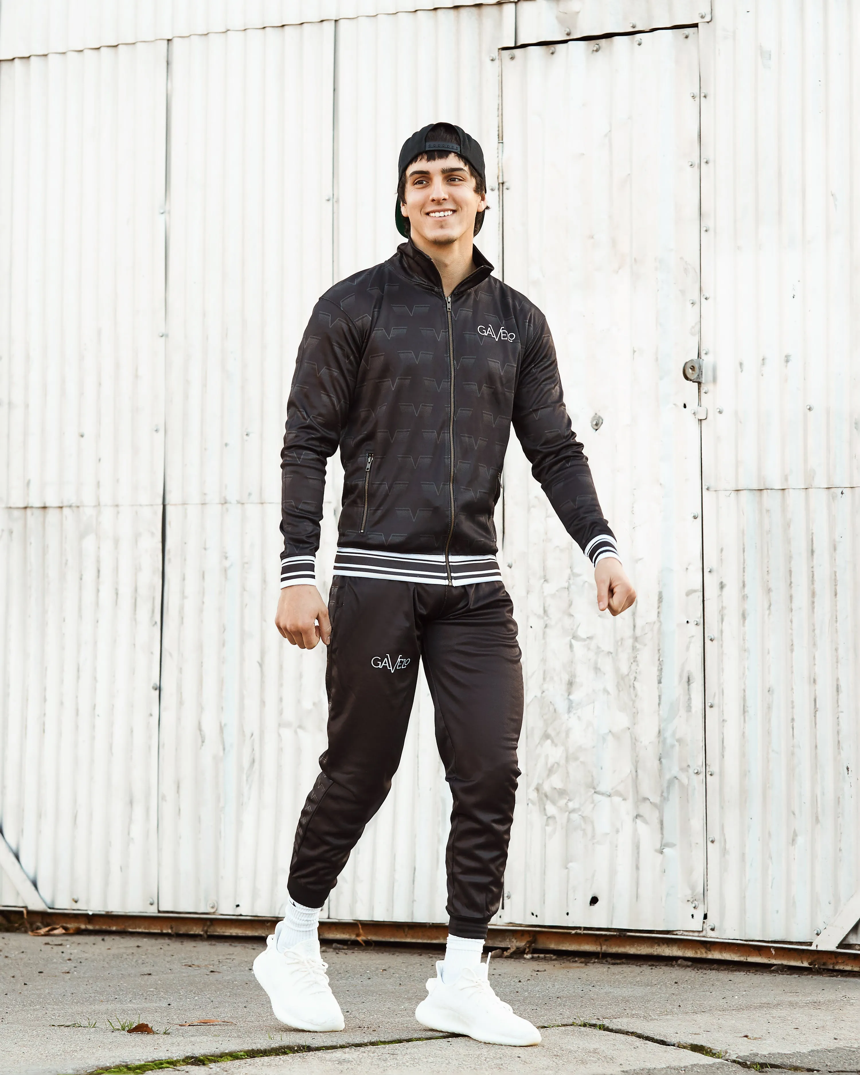 Gavelo Track Jacket Black