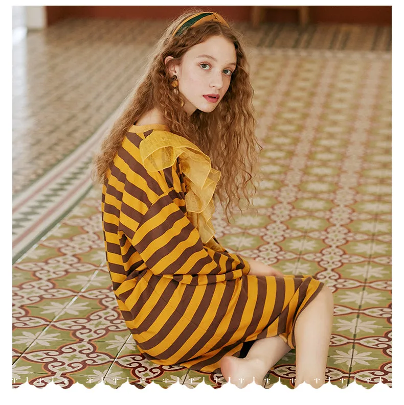 JAM PRINCESS GRAPHIC LONG SLEEVE T SHIRT DRESS IN STRIPE