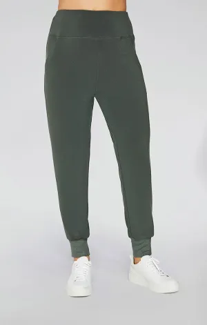 Motion Trim Cuff Jogger