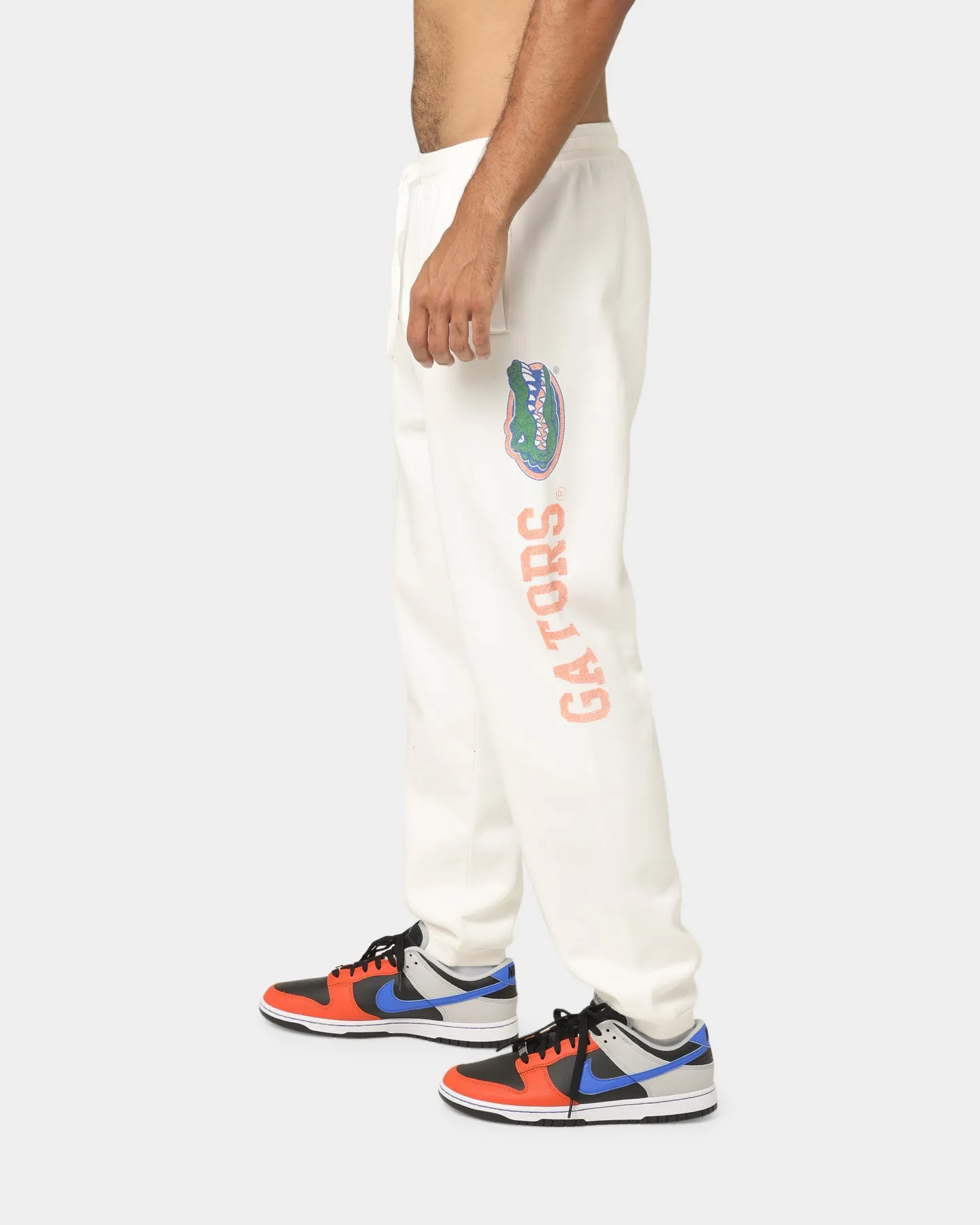 National Collegiate Athletic ASSC Florida Gators Vintage Baggy Track Pant Vintage White