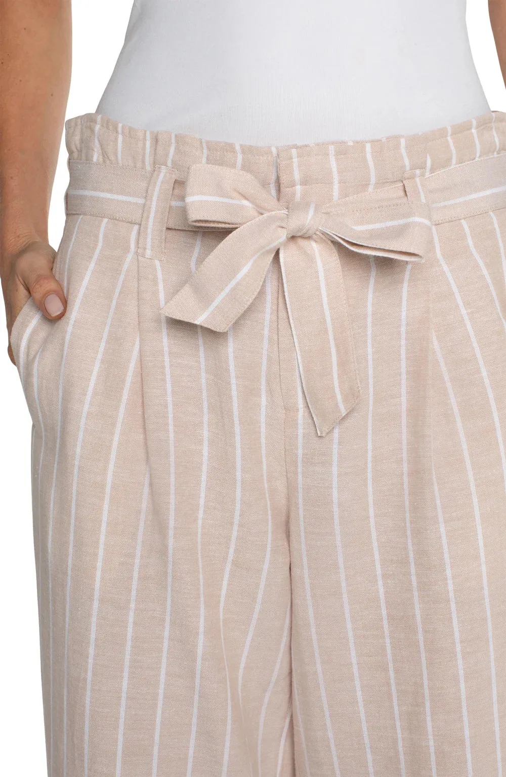 Pleated Crop Trouser