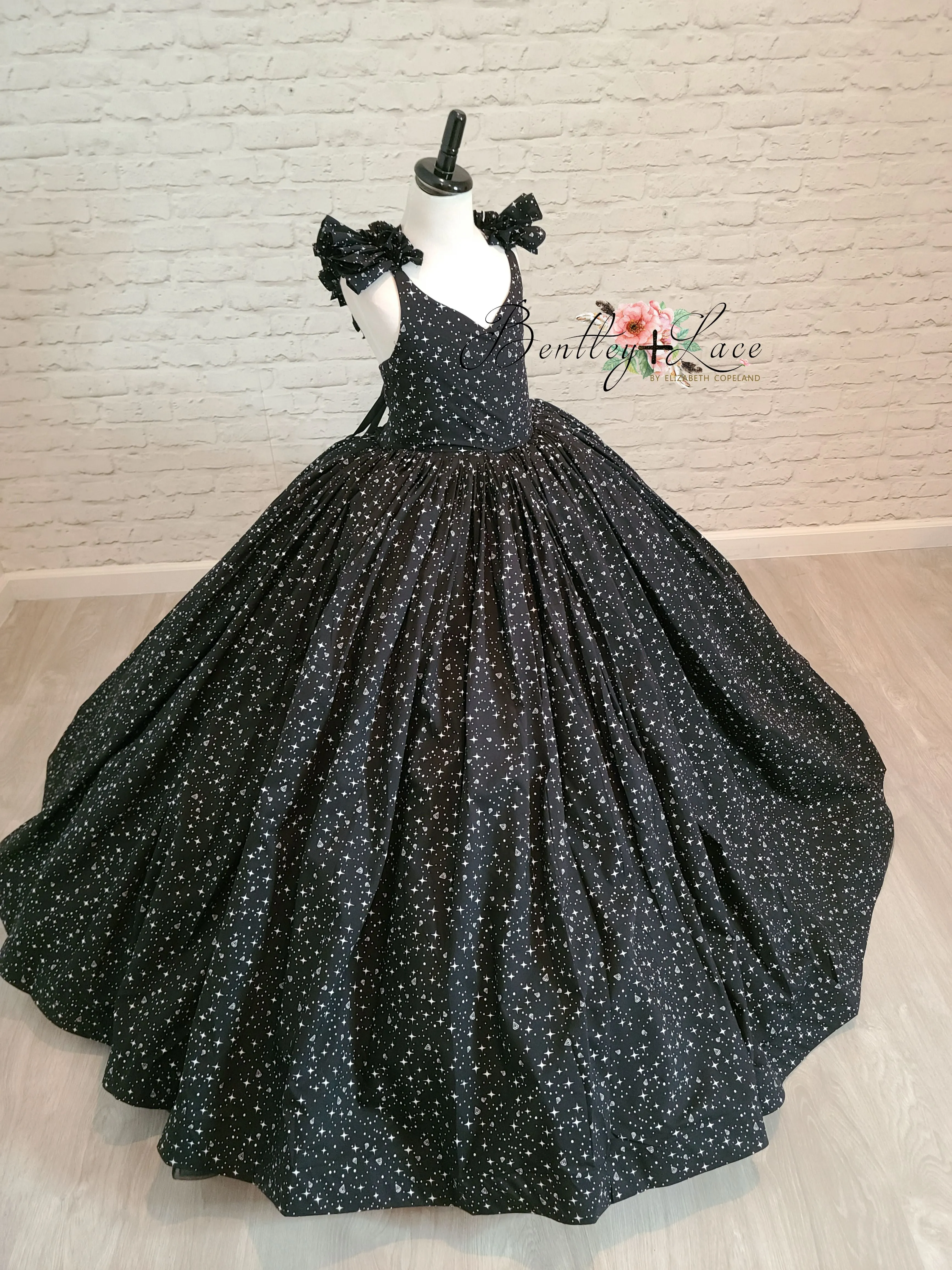 "Diamond Starlight" -  Floor long Length Dress Chiffon ( 6 Year - Petite 9 Year)