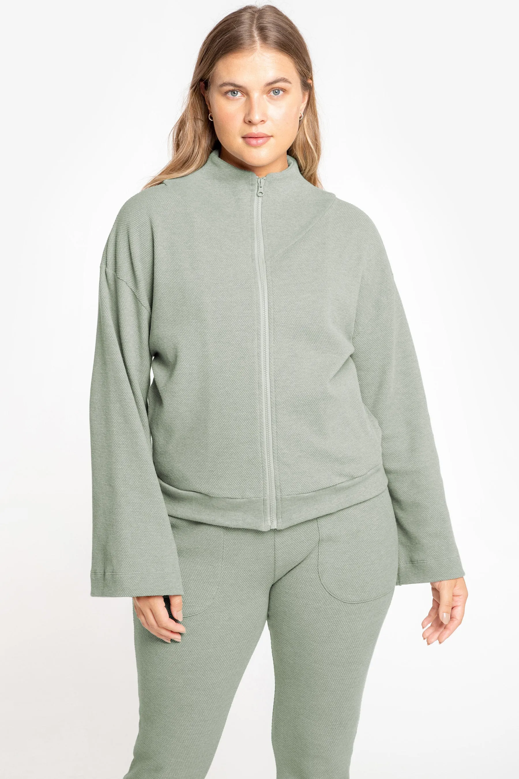 Relaxing Zip Jacket