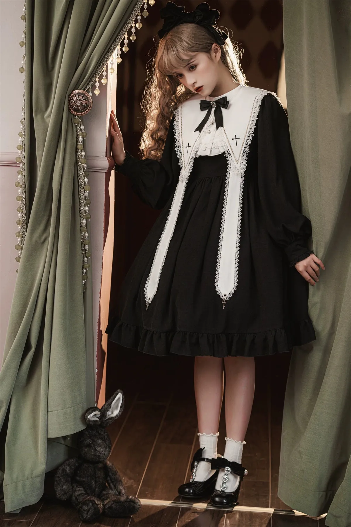 Sweet Date~Gothic Lolita Dress Black Nun OP for Halloween