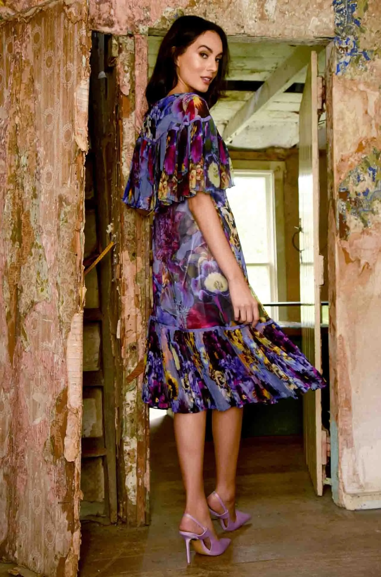 Trelise Cooper - Pop Of Passion A Pleating Glance Dress